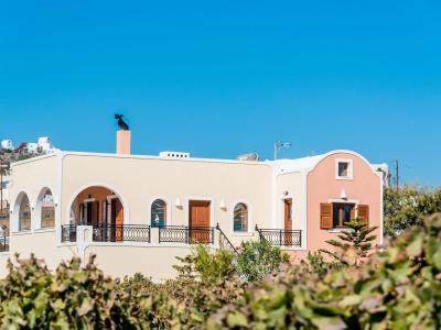 Vineyard Exclusive Suites - 0