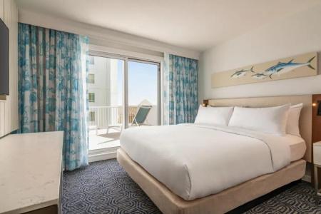 DoubleTree by Hilton Ocean City Oceanfront - 171