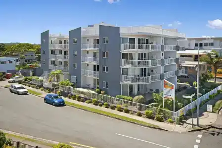 Sandy Shores Luxury Holiday Units - 8