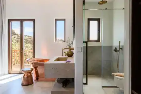 Charisma and Wellness Suites - 41