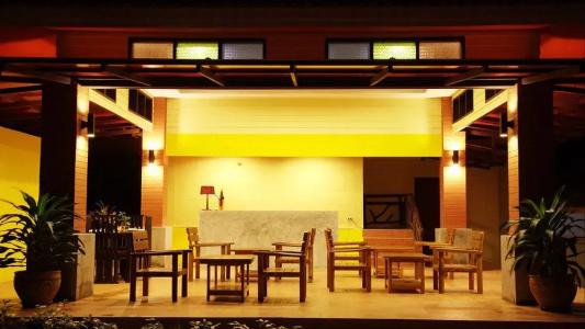 Lanta Manda Resort Sha Plus - 25