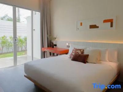 Veranda Pool Suite - 169