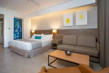 Serenade Punta Cana Beach & Spa Resort - 2