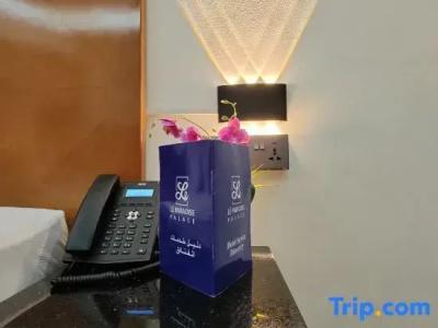 Le Paradise Palace - 82