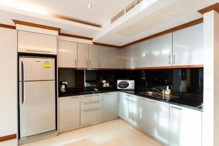 Tara Court - 112