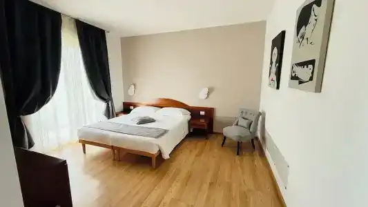 Nuova Barcaccia - 60