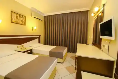 Club Selen Icmeler (Former Selen 2) - 81