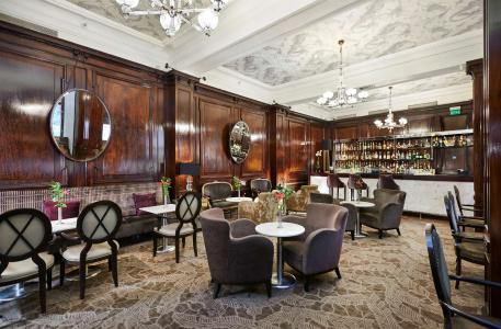 The Waldorf Hilton - 25