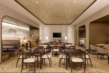 Renaissance Long Beach - 50
