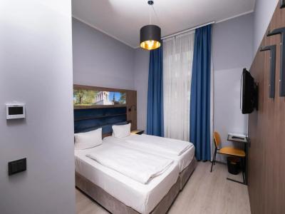Smart Stay Station - 15