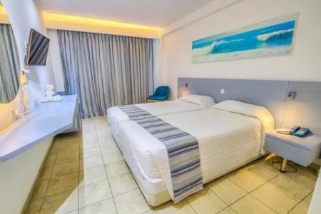 Anonymous Beach (Adults 16+) - 32