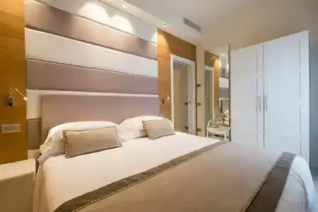 Metropol Ceccarini Suite - 96