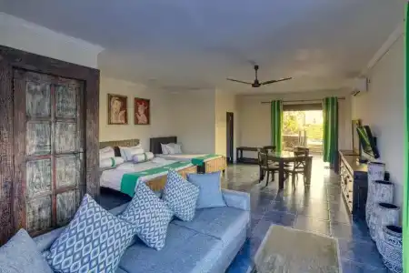 Serendip Stone and Bungalow - 22
