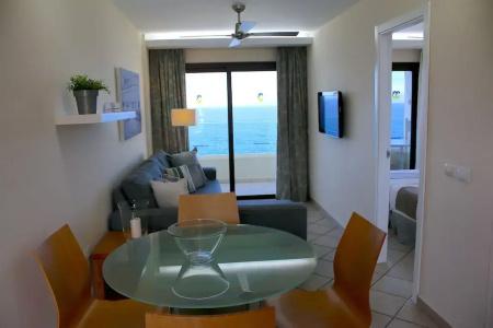 Pearly Grey Ocean Club & Suites - 68