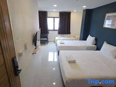 Sleepstation at Pratunam - 244