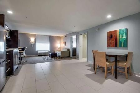 Home2 Suites By Hilton Dfw Airport South - 57