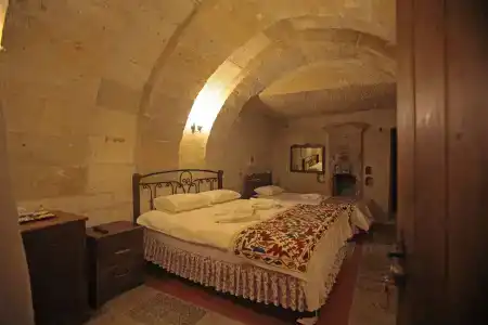 Tulip Cave Suites - 1