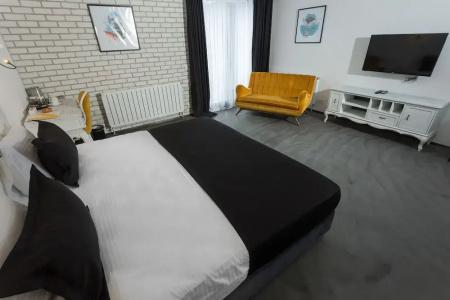 Check Inn Suite & Spa - 40