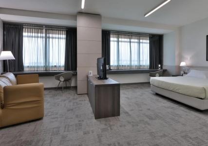 Unahotels San Vitale Bologna - 9