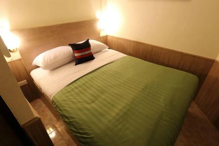 Sukhumvit 20 Guest House - 19
