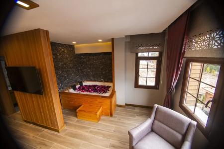 Delux Apart Otel - 1