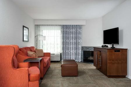 Hampton Inn - Suites-Civic Center - 61