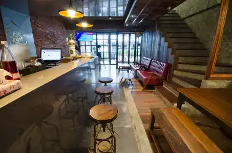 Oyo 704 Siam Plug In Hostel - 17