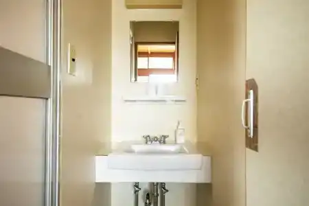 Shimaya - 60