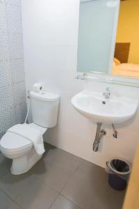 i Boutique House - 17