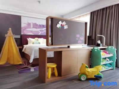 Mainland Chinese Only Hampton by Hilton Dalian Zhongshan - 60