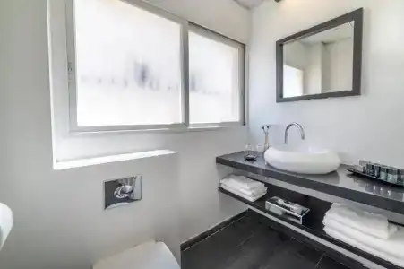 Dizengoff Avenue Boutique - 119