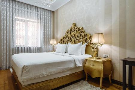 Royal Residence - 160