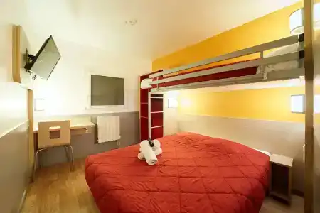 Première Classe Amiens - 22