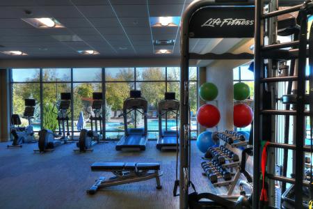 Courtyard by Marriott - 22