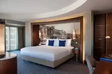 Renaissance Izmir - 2