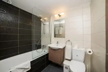 Helios Bay and Suites - 7