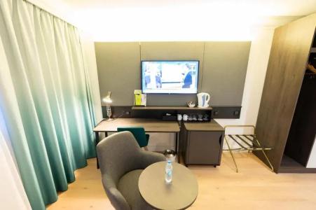 Holiday Inn Calais, an IHG - 81
