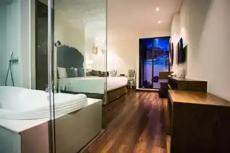 Blue Diamond Luxury - 38