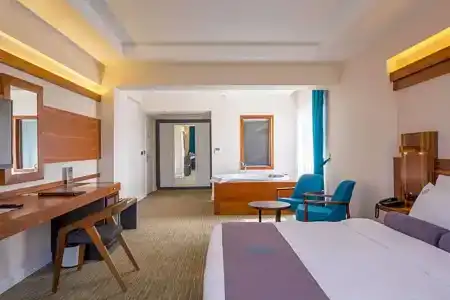 Karpalas City & Spa - 115