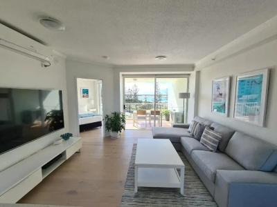 Crystal Bay On The Broadwater - 355