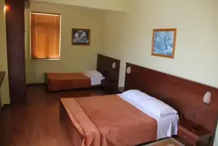 Kaonia - 3