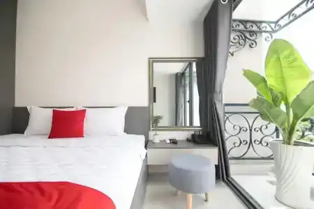 Bin Bin 7 - Near Ton Duc Thang University - 70