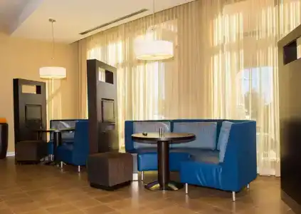 Courtyard by Marriott Downtown/University Area - 14