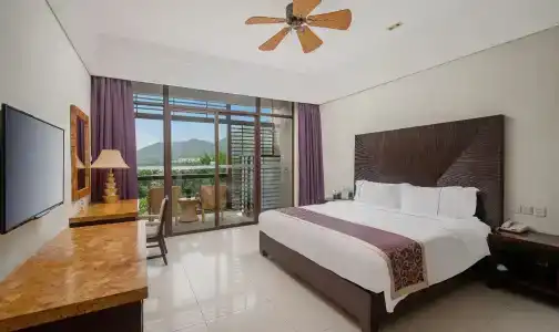 Yalong Bay Mangrove Tree Resort - 2