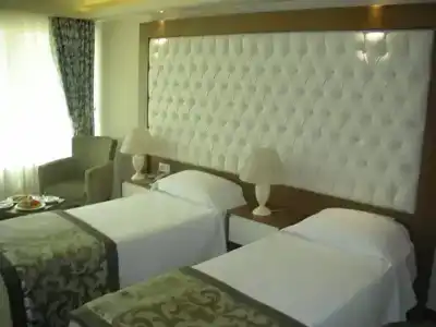 Esila - 40