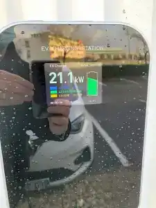 Contact Hôtel Le Provençal Bordeaux Lac avec Bornes électriques - 27