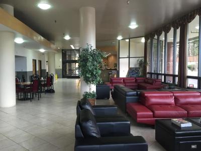 Alex and Suites - 1