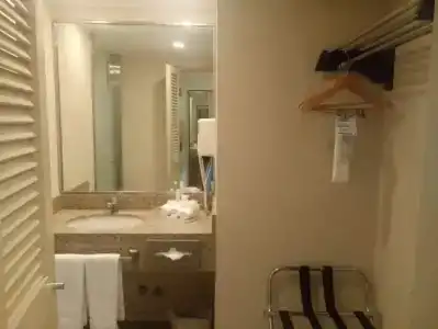 Holiday Inn Express Puerto Madero, An Ihg - 9