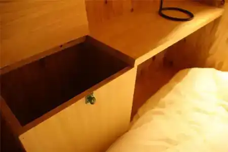 Hostel bedgasm - 20