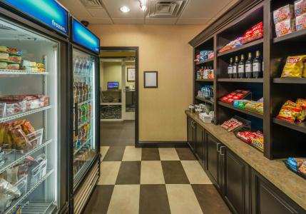 Hampton Inn & Suites - 9